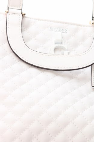 Γυναικεία τσάντα Guess, Χρώμα Λευκό, Τιμή 88,99 €