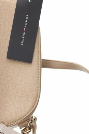 Γυναικεία τσάντα Tommy Hilfiger, Χρώμα  Μπέζ, Τιμή 95,29 €