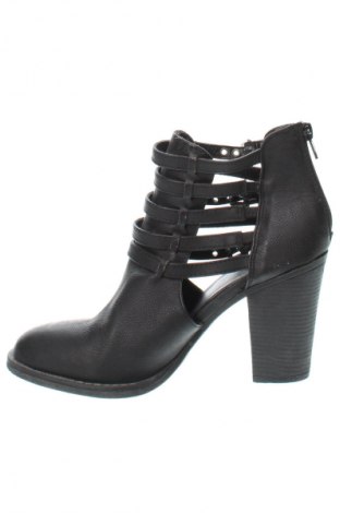 Botine de damă Catwalk, Mărime 39, Culoare Negru, Preț 81,49 Lei