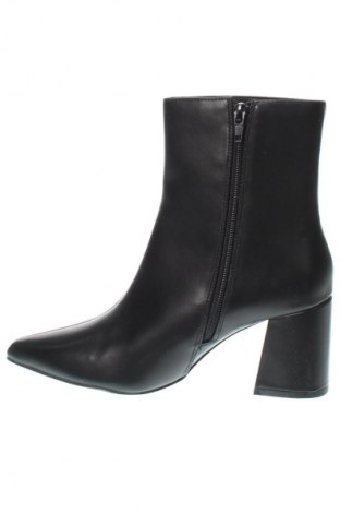 Botine de damă Nelly, Mărime 37, Culoare Negru, Preț 230,99 Lei