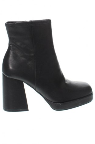 Botine de damă Steve Madden, Mărime 39, Culoare Negru, Preț 322,99 Lei