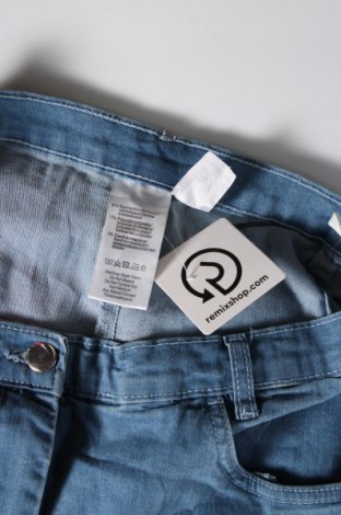 Damen Jeans, Größe L, Farbe Blau, Preis € 7,49