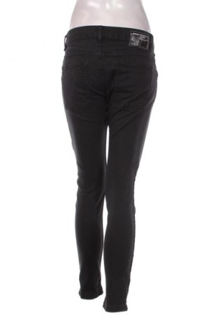 Damen Jeans Bershka, Größe M, Farbe Schwarz, Preis 10,12 €