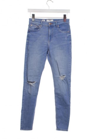 Damskie jeansy Bershka, Rozmiar S, Kolor Niebieski, Cena 18,99 zł