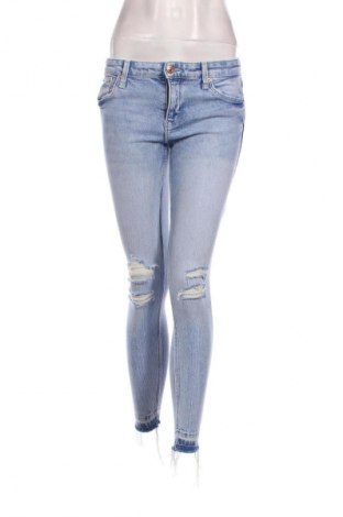 Damen Jeans Bershka, Größe S, Farbe Blau, Preis 14,83 €