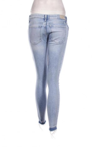 Damen Jeans Bershka, Größe S, Farbe Blau, Preis 8,29 €