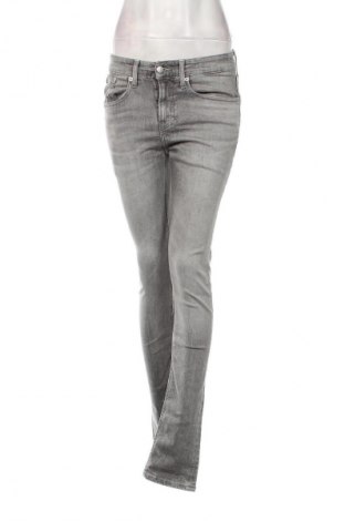 Damen Jeans Calvin Klein Jeans, Größe S, Farbe Grau, Preis 80,41 €