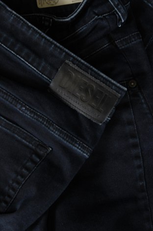 Damskie jeansy Diesel, Rozmiar M, Kolor Niebieski, Cena 214,99 zł