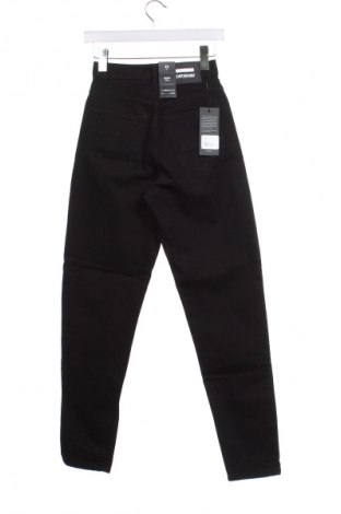 Dámske džínsy  Dr. Denim, Veľkosť XS, Farba Čierna, Cena  44,50 €