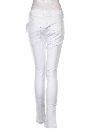 Damen Jeans Gang, Größe M, Farbe Weiß, Preis 13,99 €