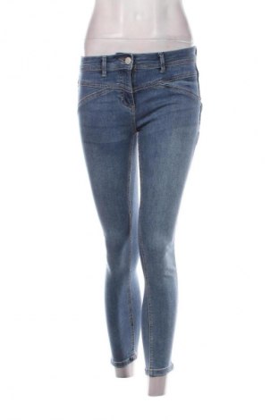 Damen Jeans Gina, Größe S, Farbe Blau, Preis 11,99 €