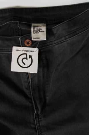 Damskie jeansy H&M, Rozmiar L, Kolor Szary, Cena 30,99 zł