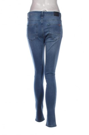 Damen Jeans Mustang, Größe M, Farbe Blau, Preis 47,94 €