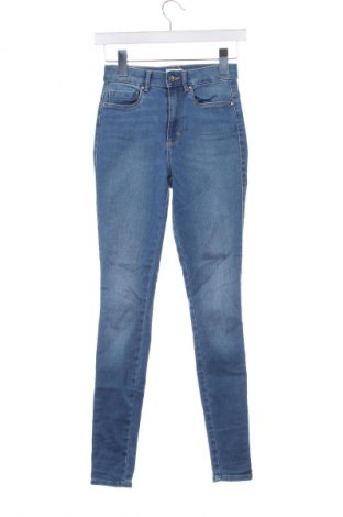 Damskie jeansy ONLY, Rozmiar XS, Kolor Niebieski, Cena 47,99 zł