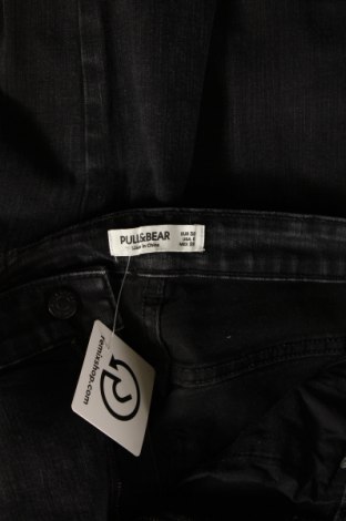 Damskie jeansy Pull&Bear, Rozmiar M, Kolor Czarny, Cena 31,99 zł