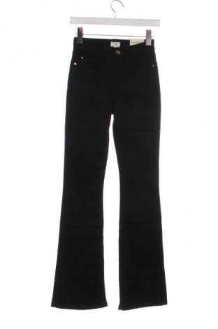 Damskie jeansy River Island, Rozmiar XS, Kolor Czarny, Cena 69,99 zł