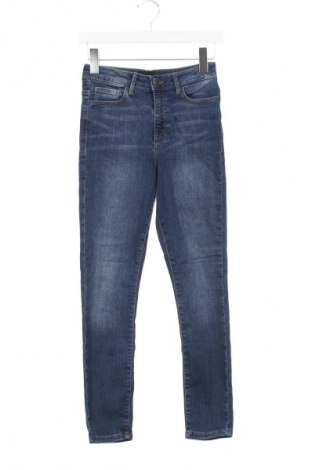 Damskie jeansy Vero Moda, Rozmiar XS, Kolor Niebieski, Cena 30,99 zł