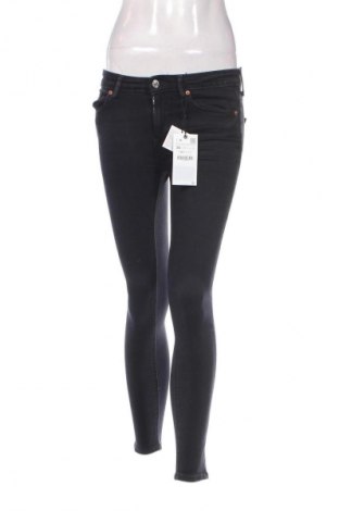 Damen Jeans Zara, Größe S, Farbe Schwarz, Preis 22,99 €