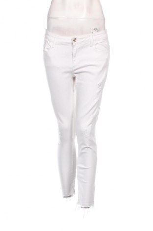 Damen Jeans Zara, Größe M, Farbe Weiß, Preis 6,49 €