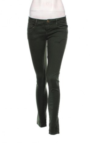 Damen Jeans Zara, Größe S, Farbe Grün, Preis € 6,99