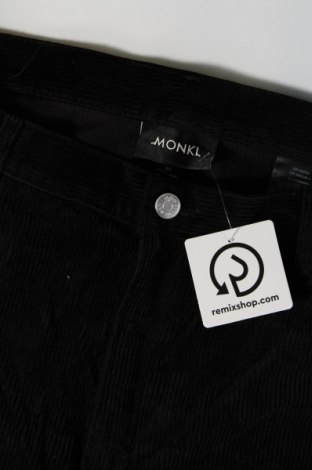 Дамски джинси Monki, Размер XL, Цвят Черен, Цена 25,00 лв.