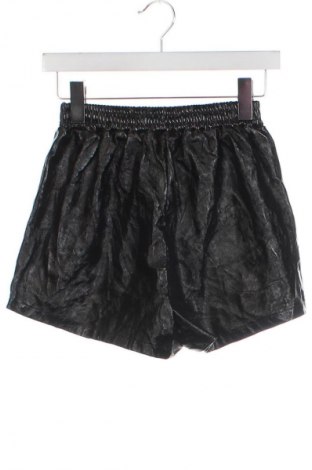 Pantaloni scurți de femei, Mărime S, Culoare Negru, Preț 26,99 Lei