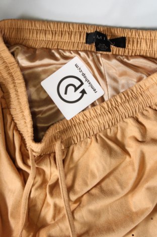 Damen Shorts Amisu, Größe S, Farbe Orange, Preis € 45,49