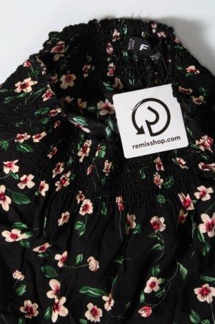 Pantaloni scurți de femei Fb Sister, Mărime M, Culoare Multicolor, Preț 22,99 Lei