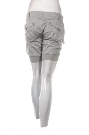 Damen Shorts Killah, Größe M, Farbe Grau, Preis € 65,60