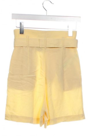 Pantaloni scurți de femei Mango, Mărime S, Culoare Galben, Preț 28,99 Lei