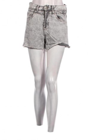 Damen Shorts PNK, Größe S, Farbe Grau, Preis 4,99 €