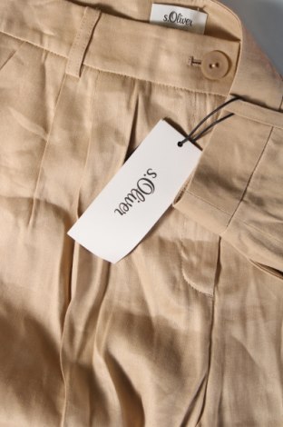 Pantaloni scurți de femei S.Oliver, Mărime S, Culoare Bej, Preț 253,49 Lei