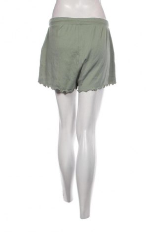 Damen Shorts Sirup, Größe L, Farbe Grün, Preis € 7,49