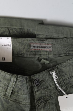 Pantaloni scurți de femei Timezone, Mărime XXS, Culoare Verde, Preț 49,99 Lei