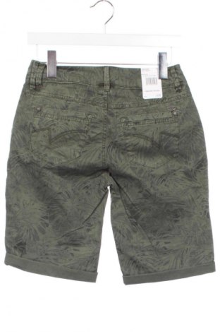 Pantaloni scurți de femei Timezone, Mărime XXS, Culoare Verde, Preț 49,99 Lei