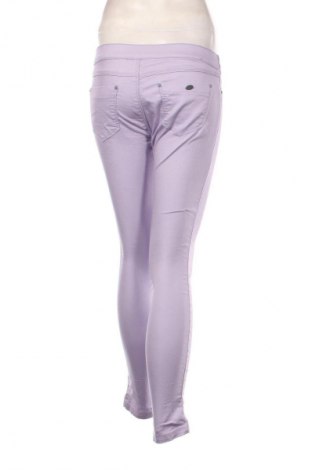 Damenhose, Größe M, Farbe Lila, Preis € 4,99