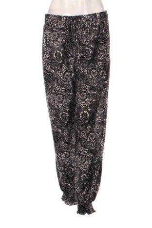 Pantaloni de femei, Mărime M, Culoare Multicolor, Preț 44,99 Lei