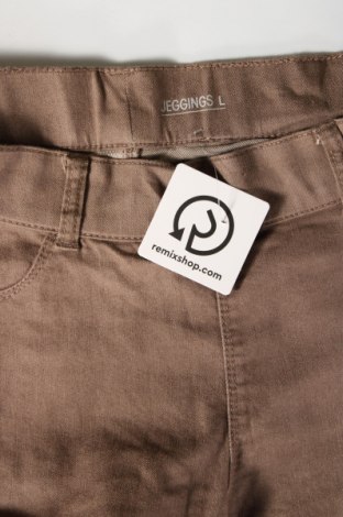 Pantaloni de femei, Mărime L, Culoare Bej, Preț 22,99 Lei