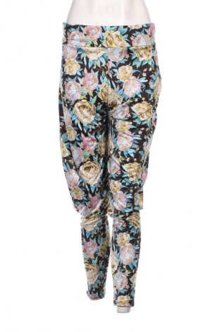 Pantaloni de femei, Mărime M, Culoare Multicolor, Preț 33,99 Lei