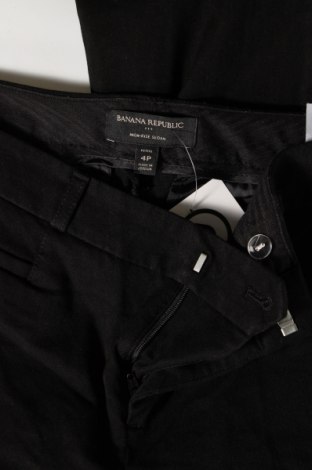 Pantaloni de femei Banana Republic, Mărime M, Culoare Negru, Preț 22,99 Lei