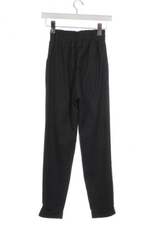 Pantaloni de femei Bershka, Mărime XXS, Culoare Gri, Preț 33,99 Lei