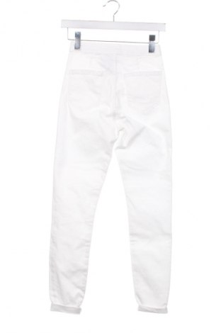 Pantaloni de femei Bershka, Mărime XS, Culoare Alb, Preț 44,99 Lei