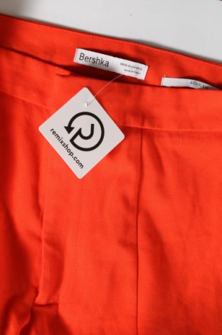 Damenhose Bershka, Größe S, Farbe Rot, Preis € 9,49