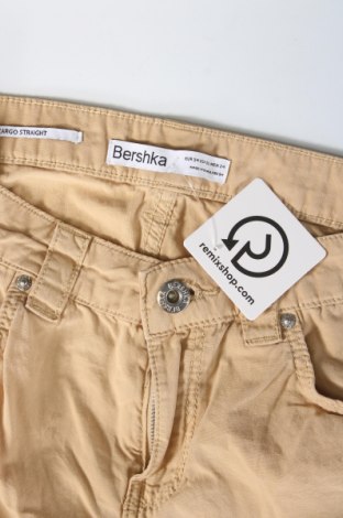 Pantaloni de femei Bershka, Mărime XS, Culoare Bej, Preț 52,99 Lei