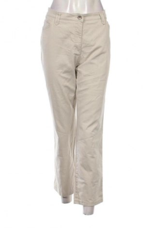 Дамски панталон Brax, Размер L, Цвят Бежов, Цена 37,40 лв.