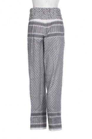 Pantaloni de femei Cecilie Copenhagen, Mărime S, Culoare Multicolor, Preț 214,99 Lei