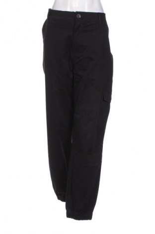 Pantaloni de femei Dan Fox X About You, Mărime XXL, Culoare Negru, Preț 305,92 Lei