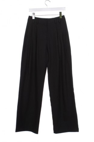 Pantaloni de femei Edited, Mărime M, Culoare Negru, Preț 79,99 Lei