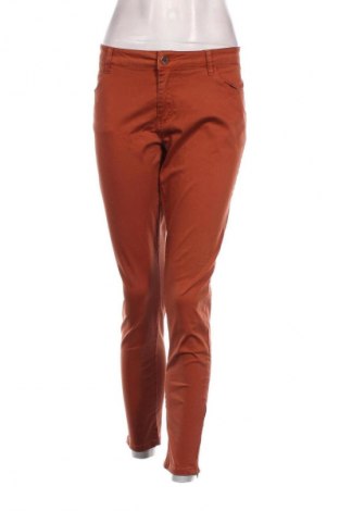 Pantaloni de femei Etam, Mărime XL, Culoare Maro, Preț 154,99 Lei