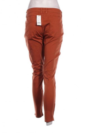 Pantaloni de femei Etam, Mărime XL, Culoare Maro, Preț 154,99 Lei